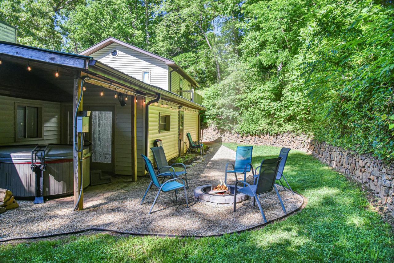 South Asheville Home With Hot Tub Just 11 Miles To Downtown Экстерьер фото
